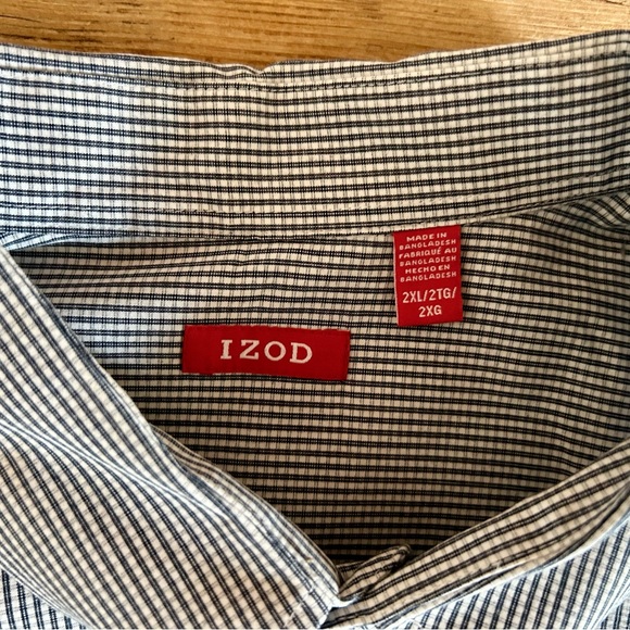 Men’s button down dress shirt - Picture 2 of 4